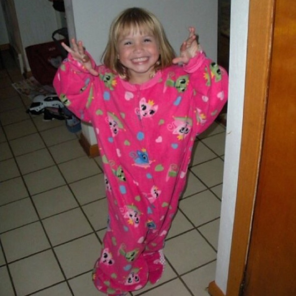 Meet your Posher, Myla